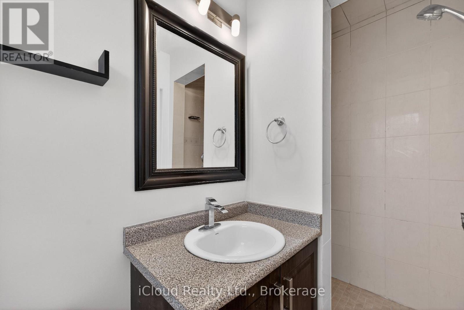 52 Montressor Drive, Toronto, Ontario  M2P 1Z2 - Photo 23 - C12992862