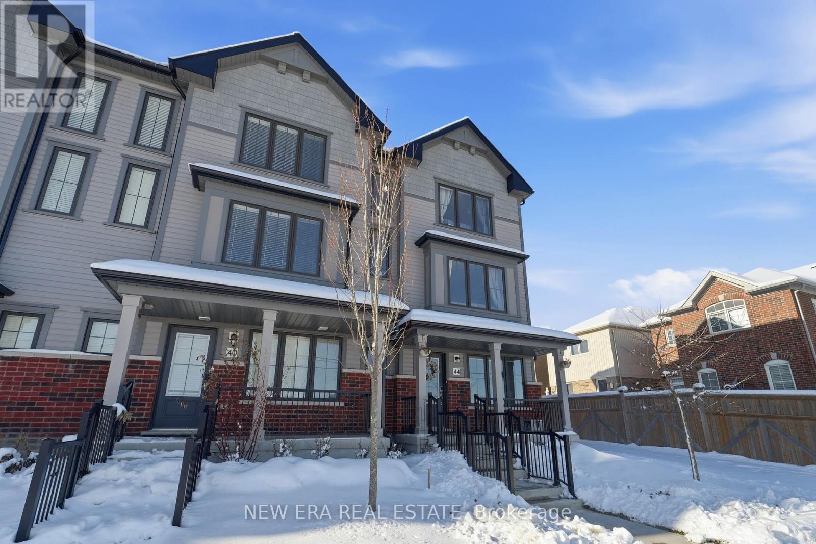 44 Jerome Way, Clarington, Ontario  L1C 7G9 - Photo 3 - E12992820