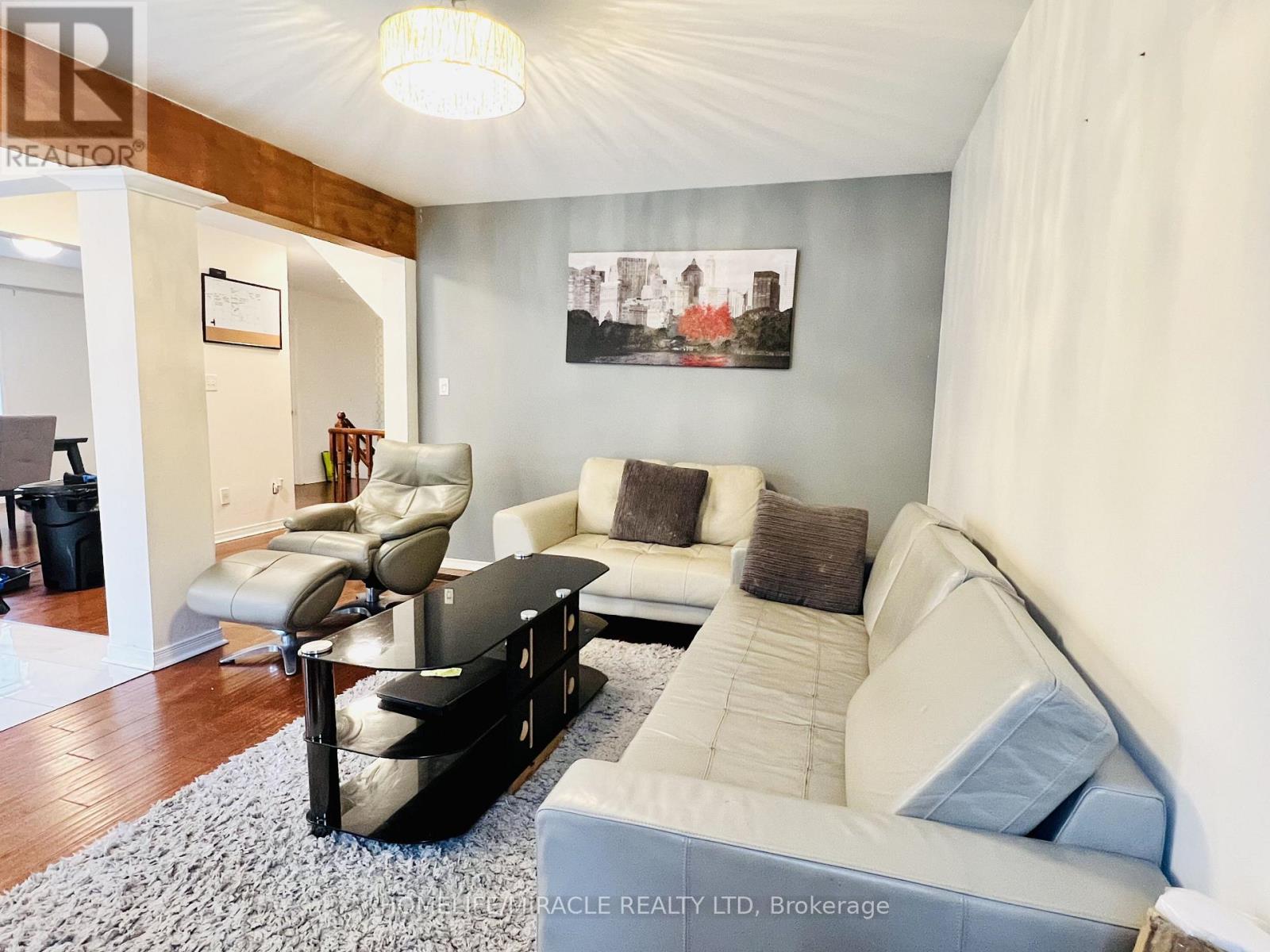 1033 Grandview Street N, Oshawa, Ontario  L1K 2S8 - Photo 4 - E12992826