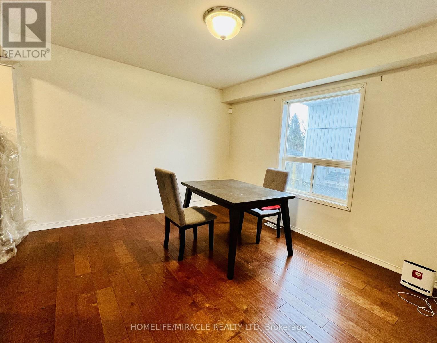 1033 Grandview Street N, Oshawa, Ontario  L1K 2S8 - Photo 6 - E12992826