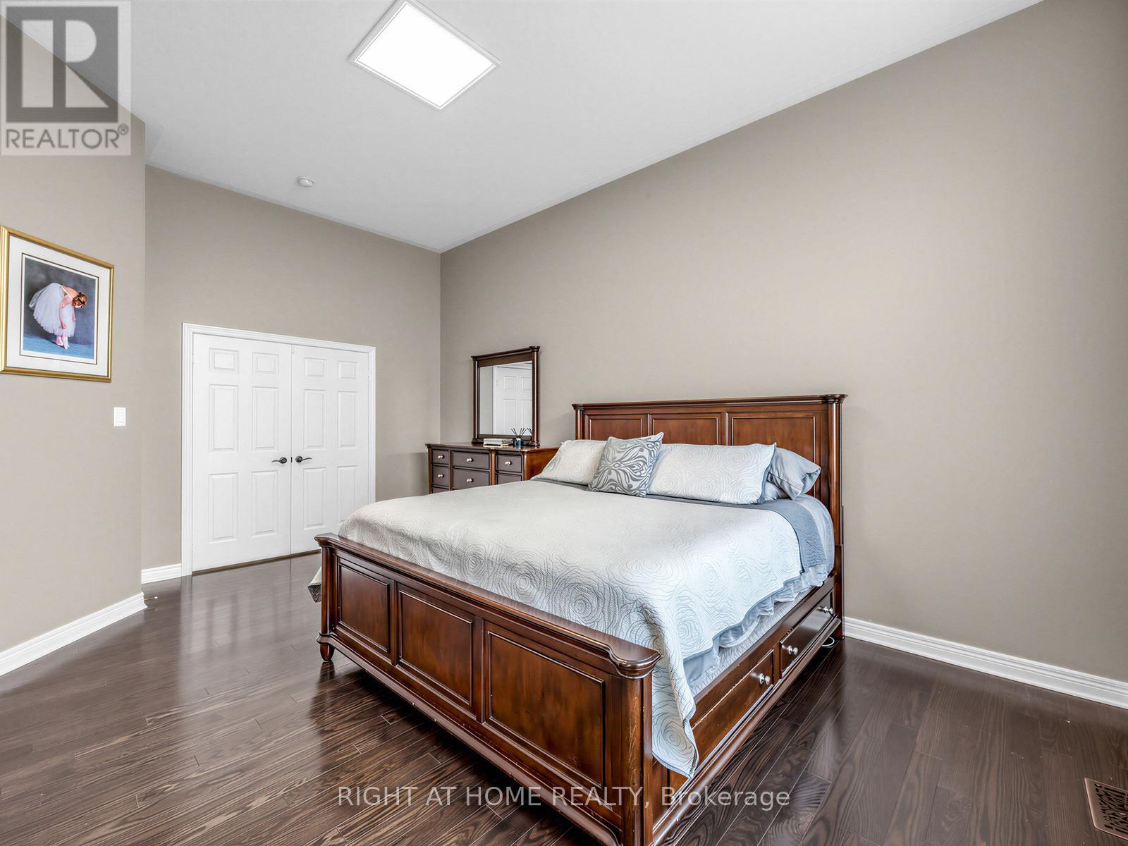 23 Brider Crescent, Ajax, Ontario  L1Z 0M3 - Photo 13 - E12992836