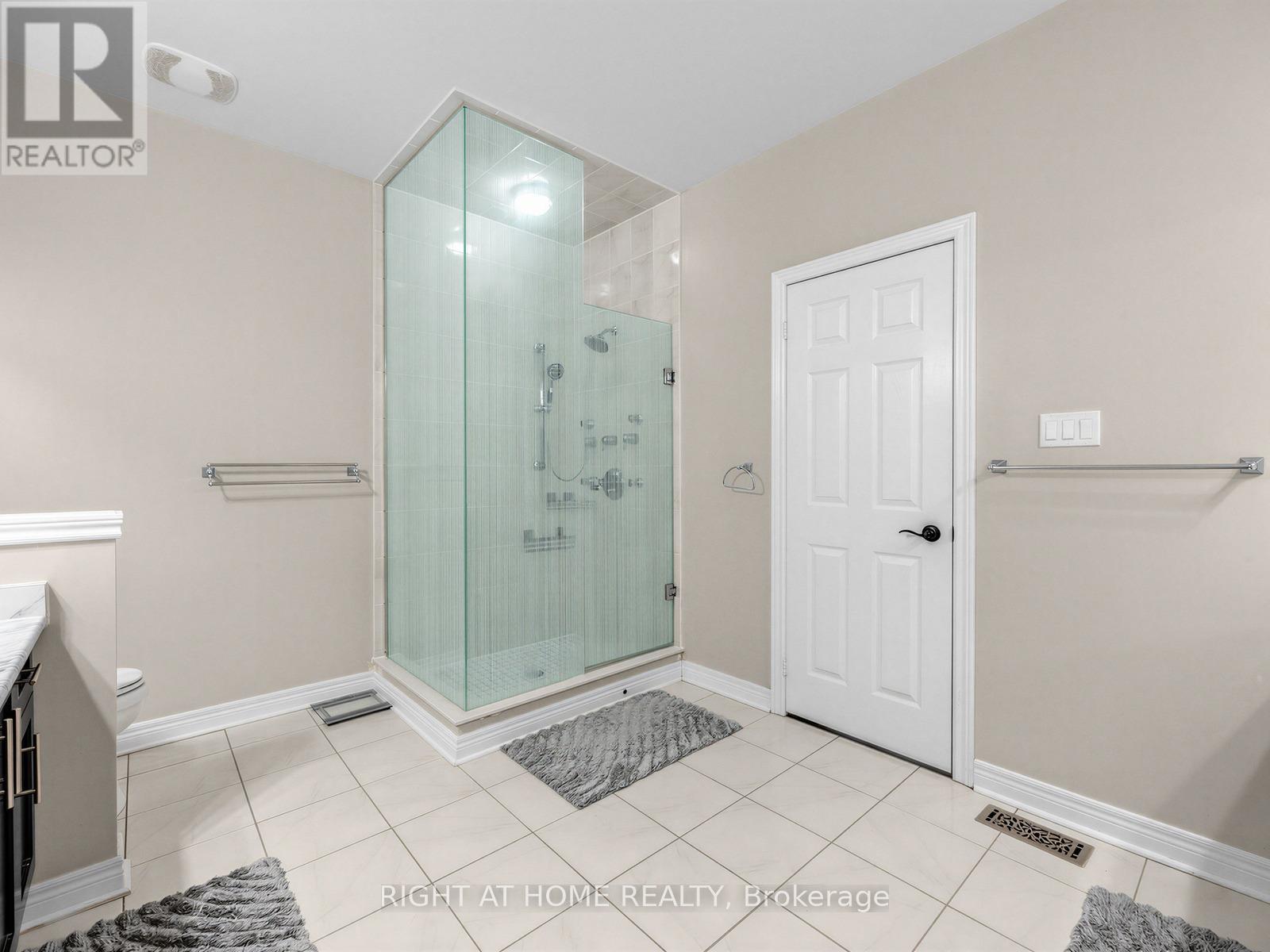 23 Brider Crescent, Ajax, Ontario  L1Z 0M3 - Photo 14 - E12992836