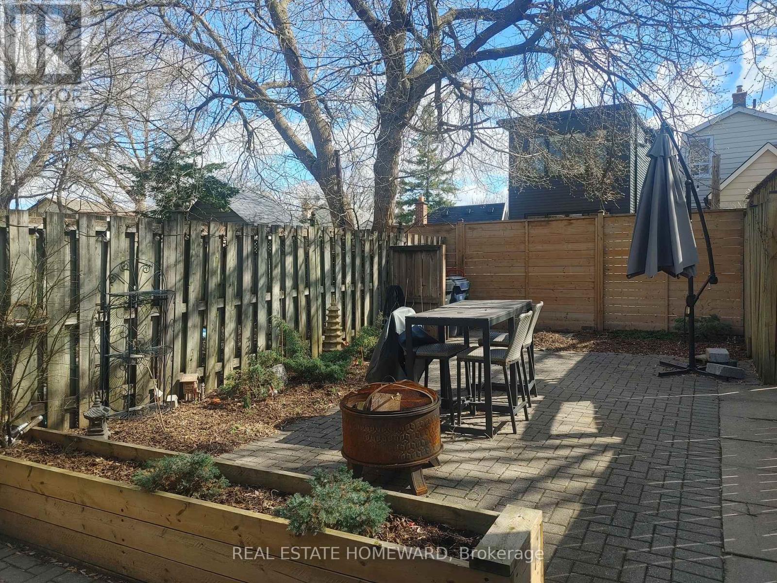 1191 Woodbine Avenue, Toronto, Ontario  M4C 4E1 - Photo 12 - E12992904