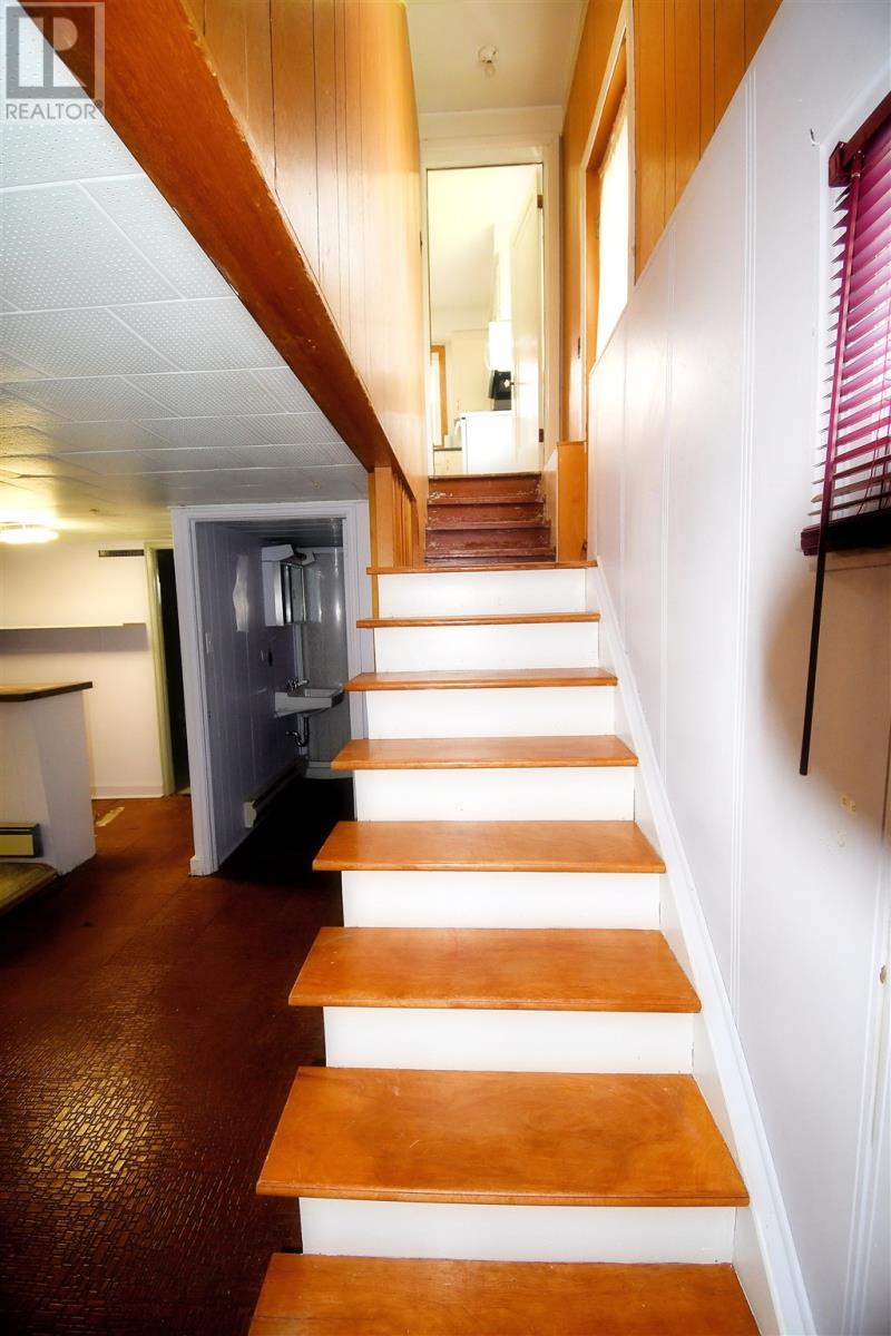 900 Prince St, Hearst, Ontario  P0L 1N0 - Photo 34 - SM260125