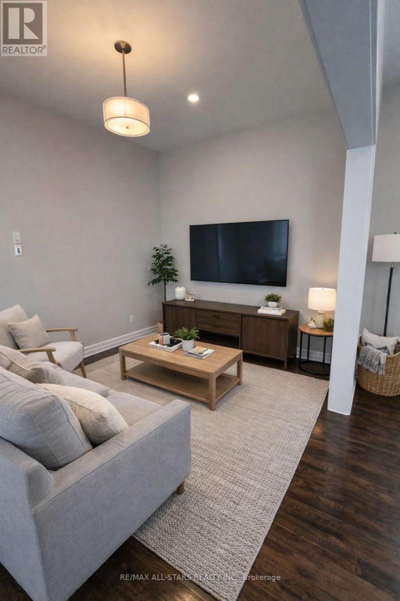 A - 56 Elgin Street, Kawartha Lakes, Ontario  K9V 3W5 - Photo 17 - X12820552