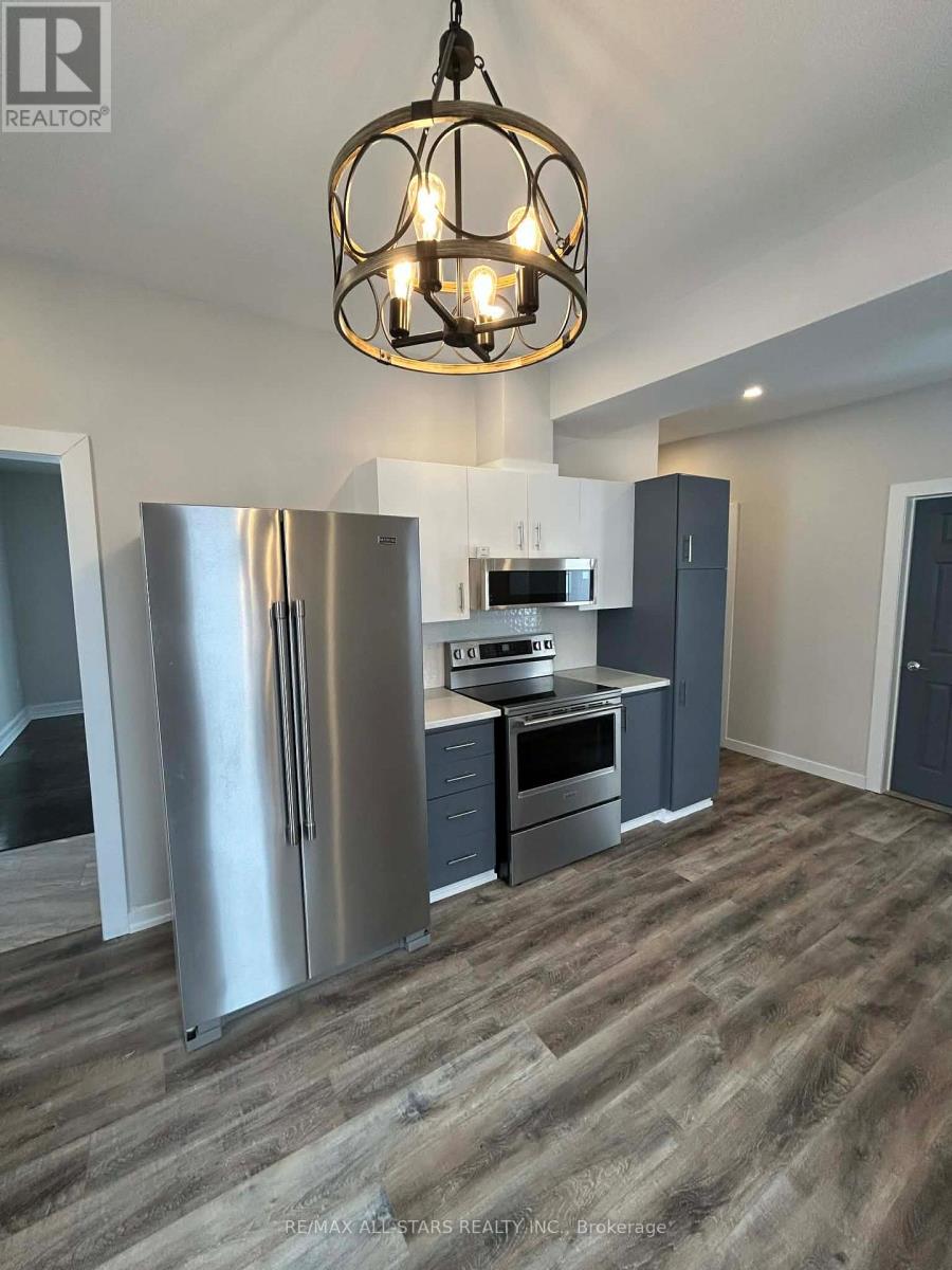 A - 56 Elgin Street, Kawartha Lakes, Ontario  K9V 3W5 - Photo 5 - X12820552