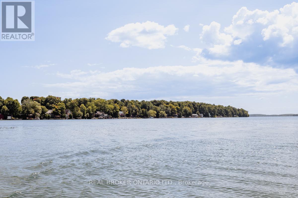 70 Ivy Lane, Orillia, Ontario  L3V 6H1 - Photo 24 - S12992884