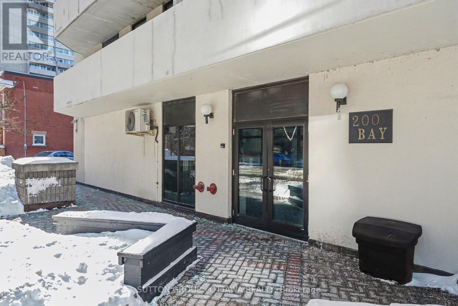 1004 - 200 Bay Street, Ottawa, Ontario K1R 7W8 - Photo 19 - X12792594