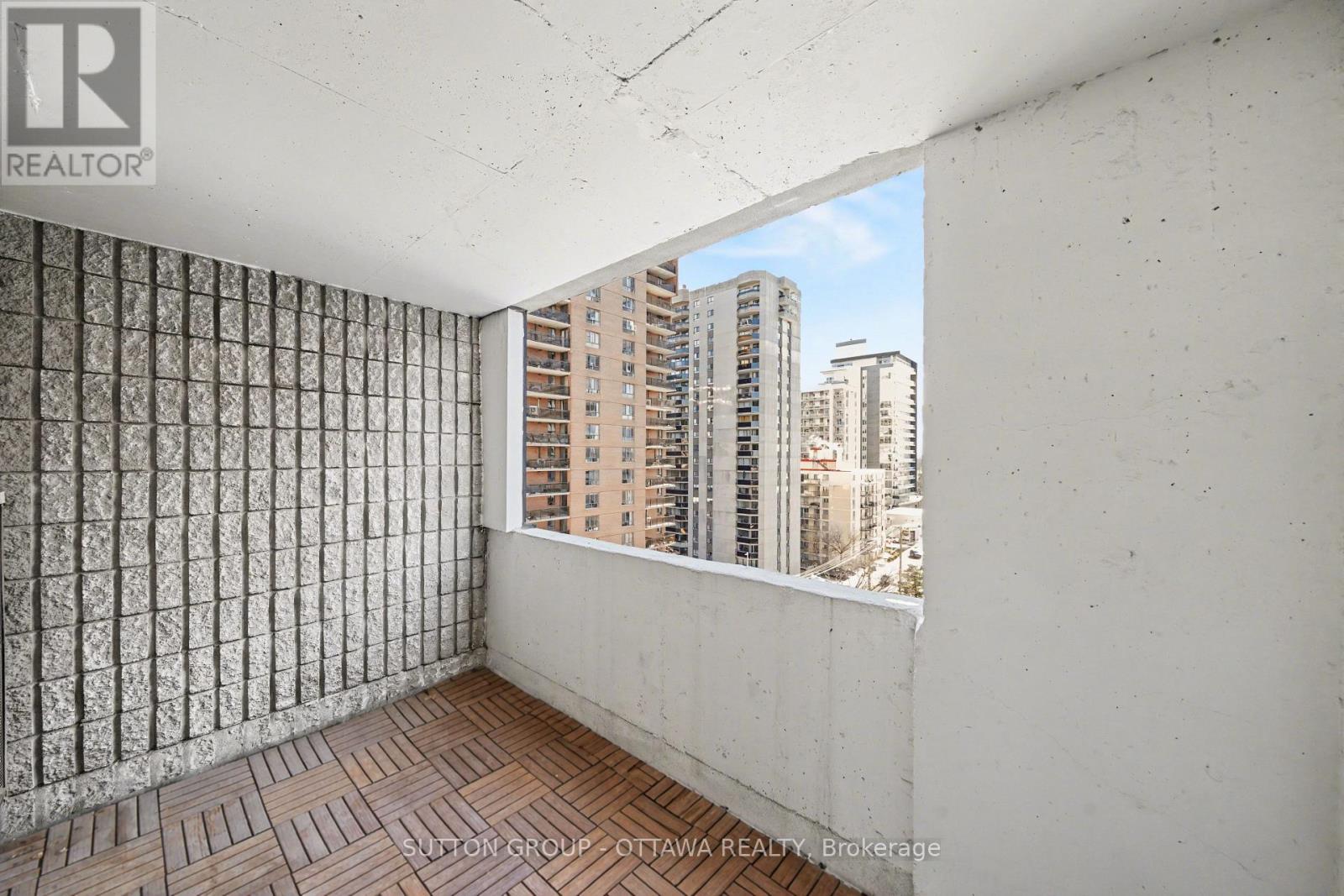 1004 - 200 Bay Street, Ottawa, Ontario K1R 7W8 - Photo 21 - X12792594