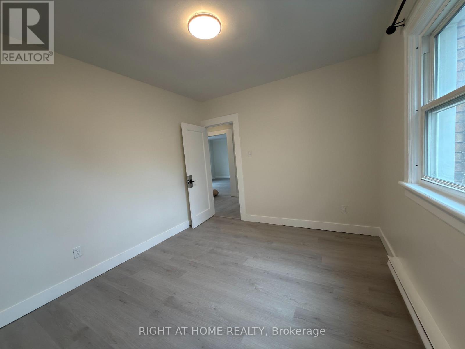 55 Glendale Avenue S, Ottawa, Ontario K1S 1W3 - Photo 6 - X12873522