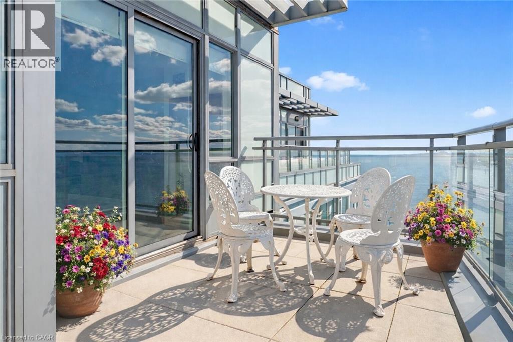 3500 Lakeshore Road W Unit# 827, Oakville, Ontario  L6L 0B4 - Photo 3 - 40819808