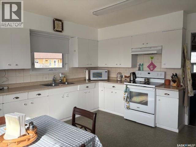 211 Throne Street, Sceptre, Saskatchewan  S0N 2H0 - Photo 4 - SK030970