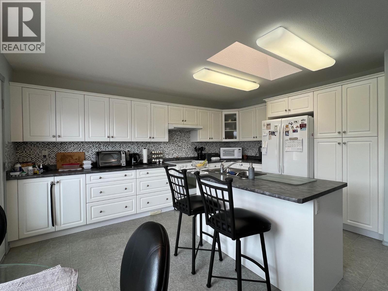 328 3rd Street, Vernon, British Columbia  V1H 1Z1 - Photo 15 - 10375314