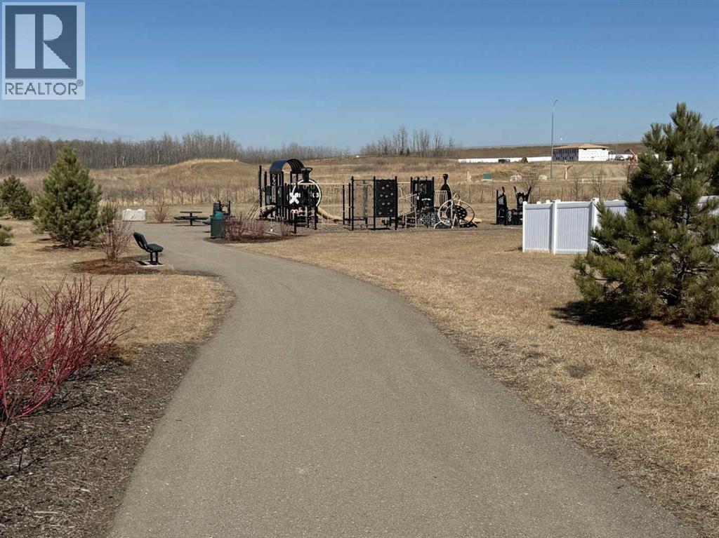 18 Aura Drive, Blackfalds, Alberta  T4M 0N3 - Photo 7 - A2301186