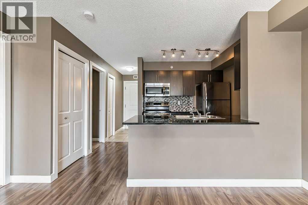 9410, 403 Mackenzie Way Sw, Airdrie, Alberta  T4B 3V7 - Photo 10 - A2300726