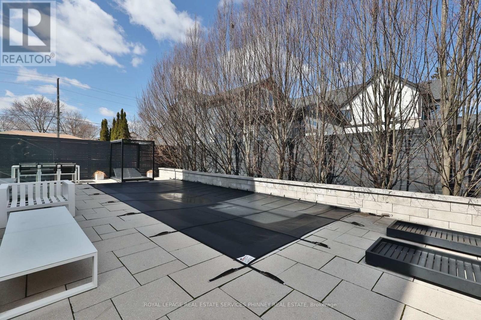 647 Montbeck Crescent, Mississauga, Ontario  L5G 1P1 - Photo 48 - W12992850