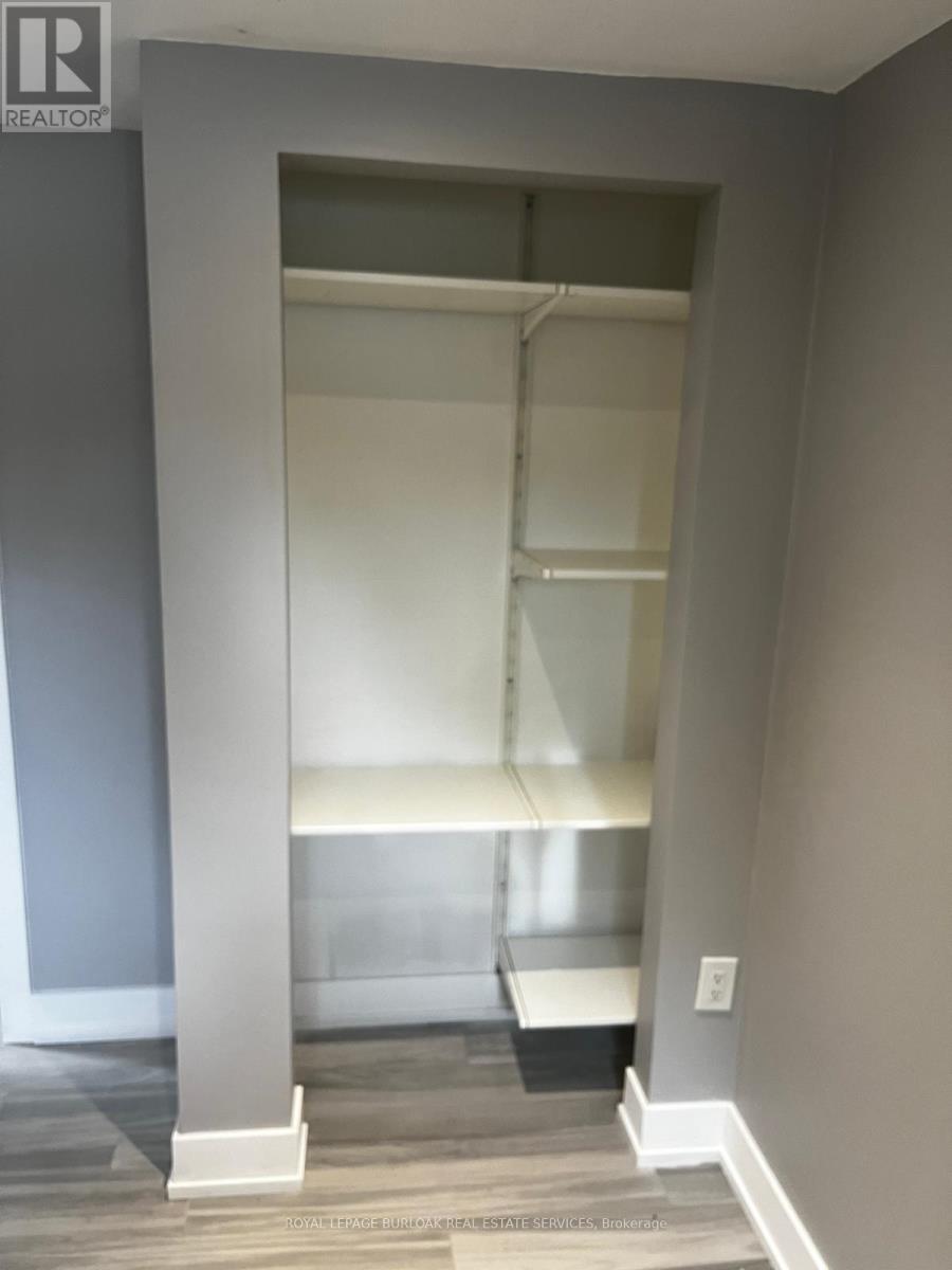 B - 3140 Michael Crescent, Burlington, Ontario  L7M 1V4 - Photo 9 - W12992858