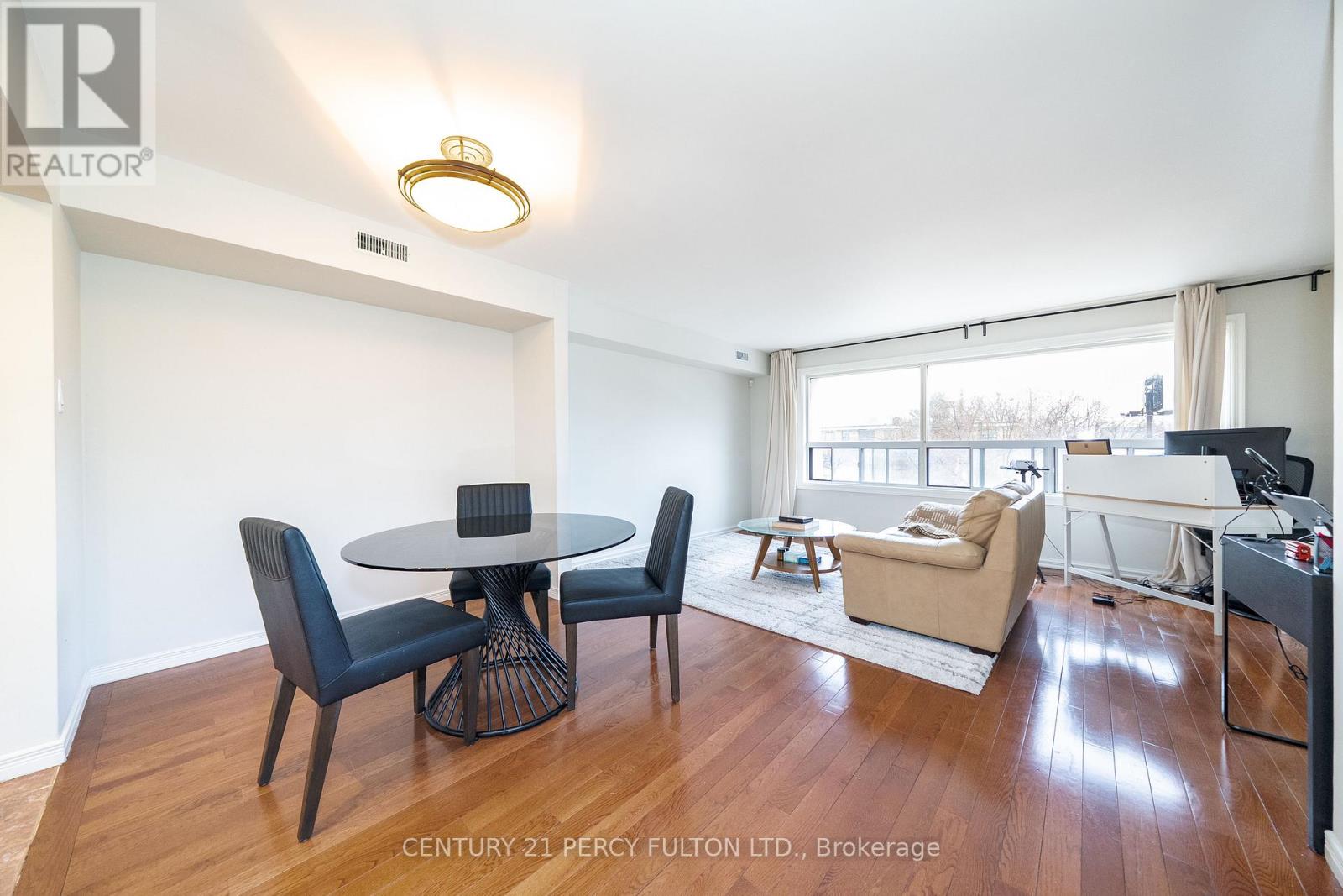 744-746 Wilson Avenue, Toronto, Ontario  M3K 1E2 - Photo 11 - W12992868