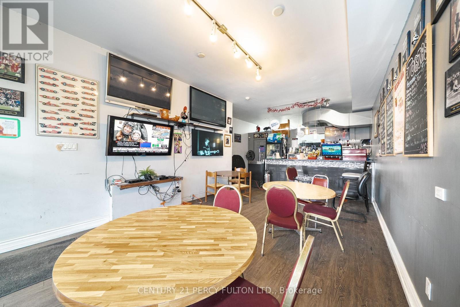 744-746 Wilson Avenue, Toronto, Ontario  M3K 1E2 - Photo 28 - W12992868