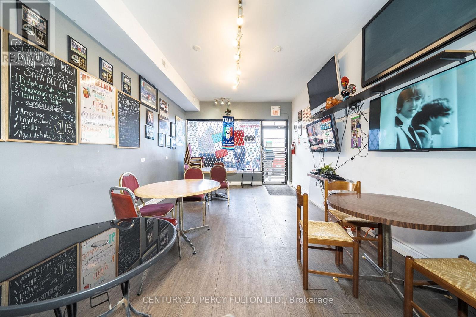 744-746 Wilson Avenue, Toronto, Ontario  M3K 1E2 - Photo 31 - W12992868