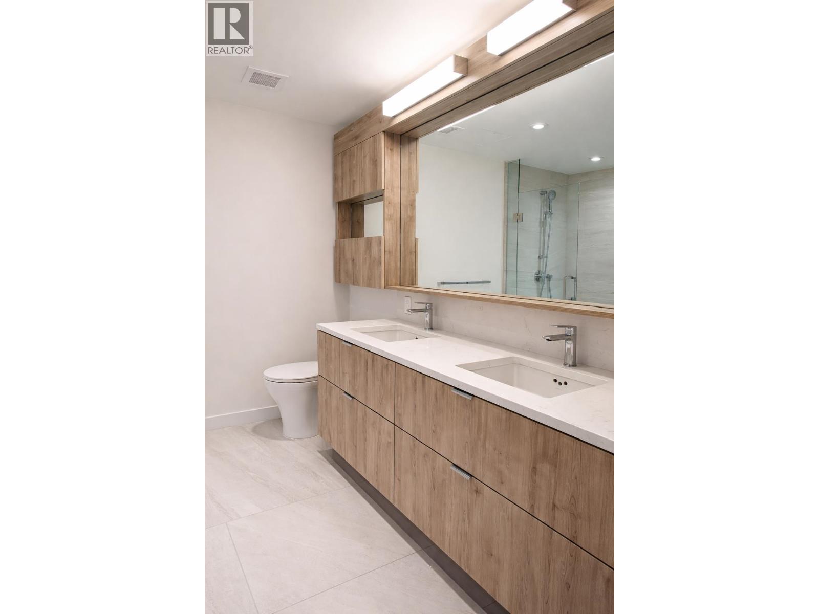 425 755 Harbourside Drive, North Vancouver, British Columbia  V7P 0G1 - Photo 8 - R3110565