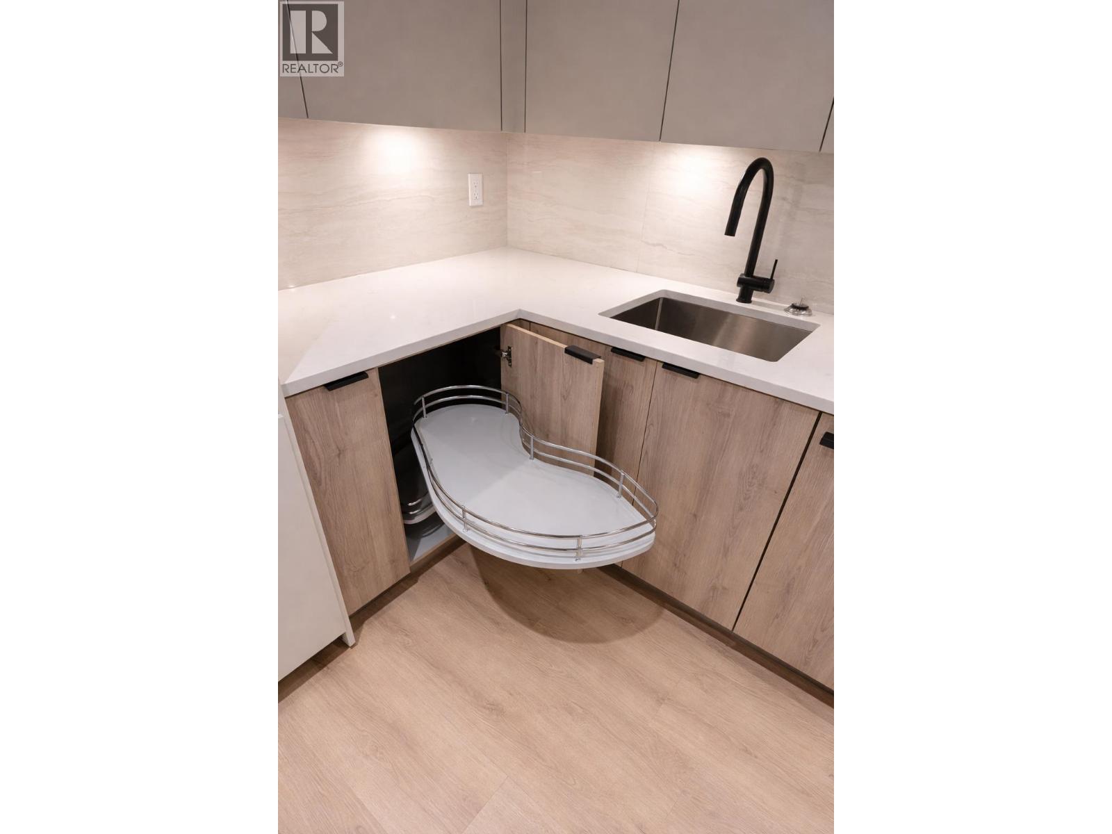 425 755 Harbourside Drive, North Vancouver, British Columbia  V7P 0G1 - Photo 15 - R3110565