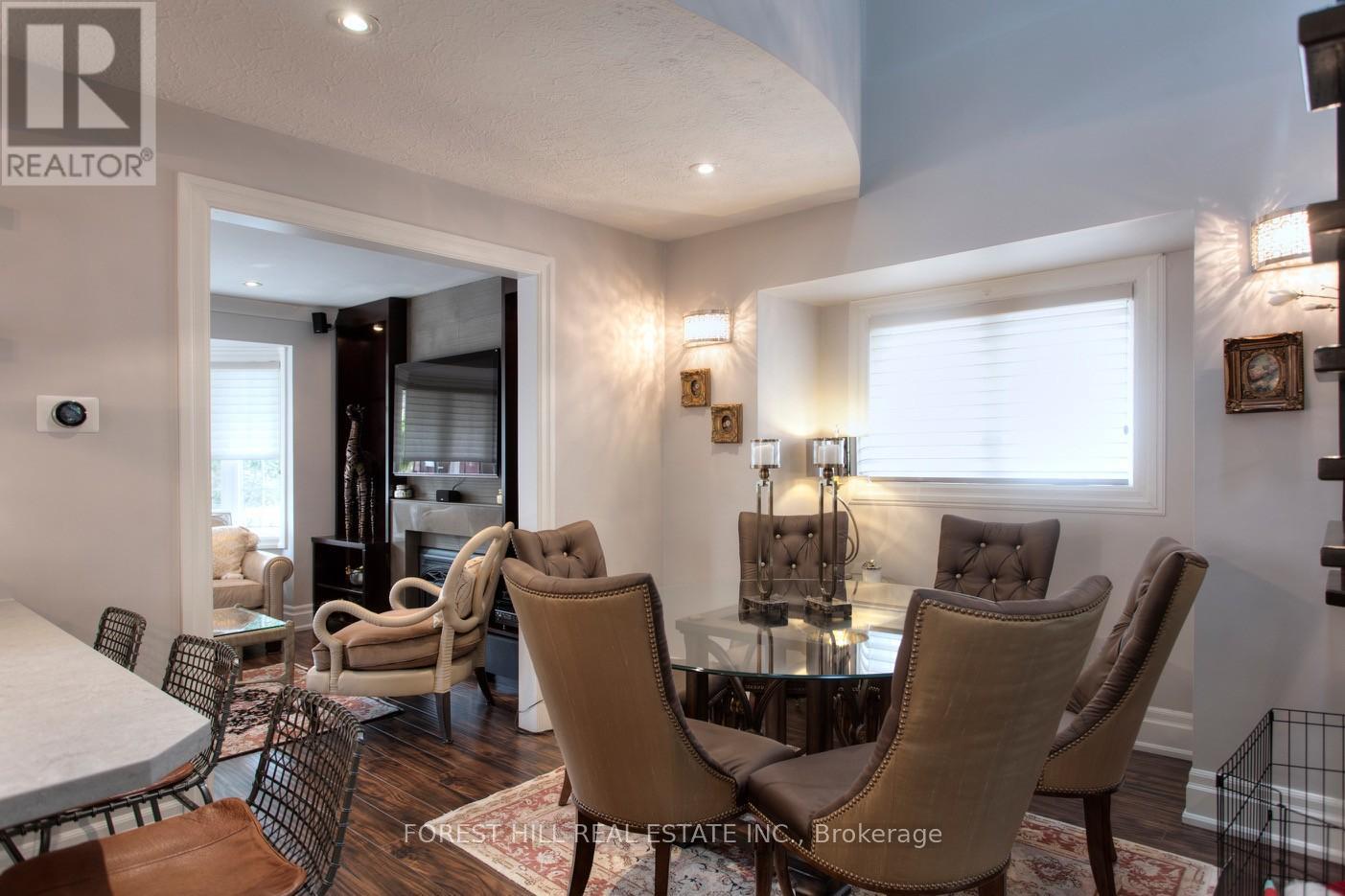 136 Hollywood Avenue, Toronto, Ontario M2N 3K3 - Photo 8 - C12970366