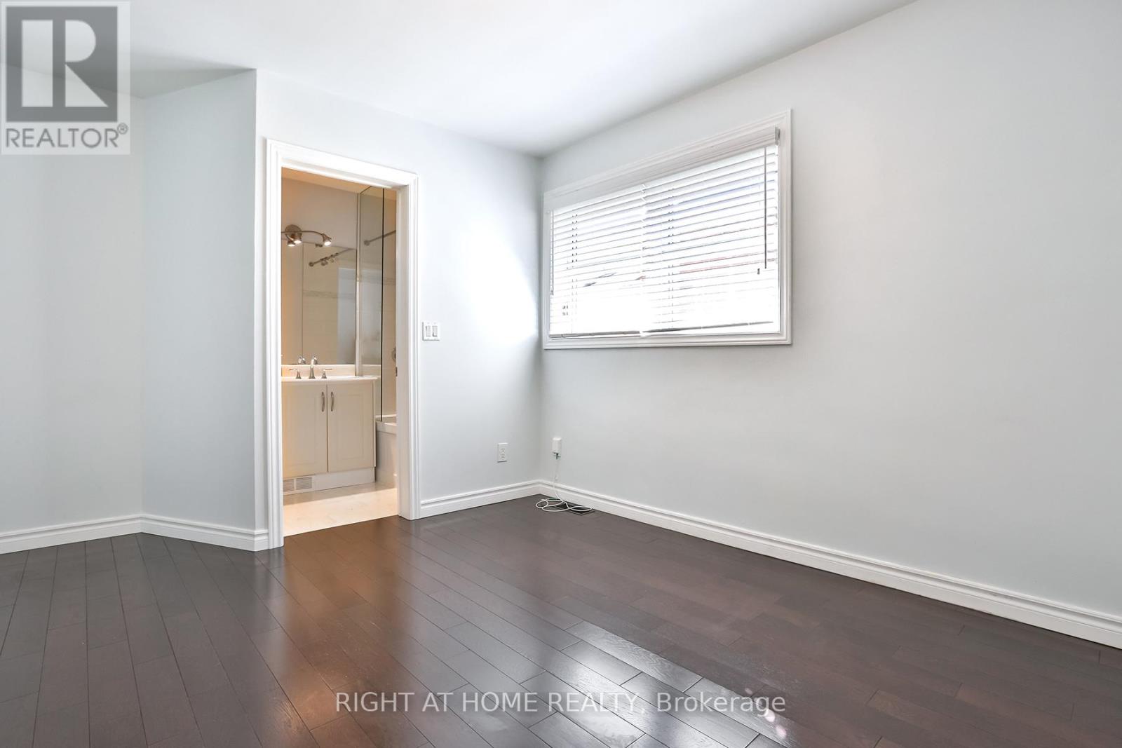 Upper - 63 Panmure Crescent, Toronto, Ontario  M1K 4Y5 - Photo 9 - E12867040