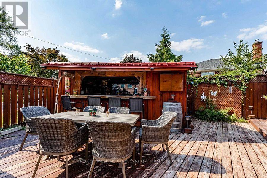 94 Archibald Street, Brampton, Ontario  L6X 1L9 - Photo 32 - W12550184