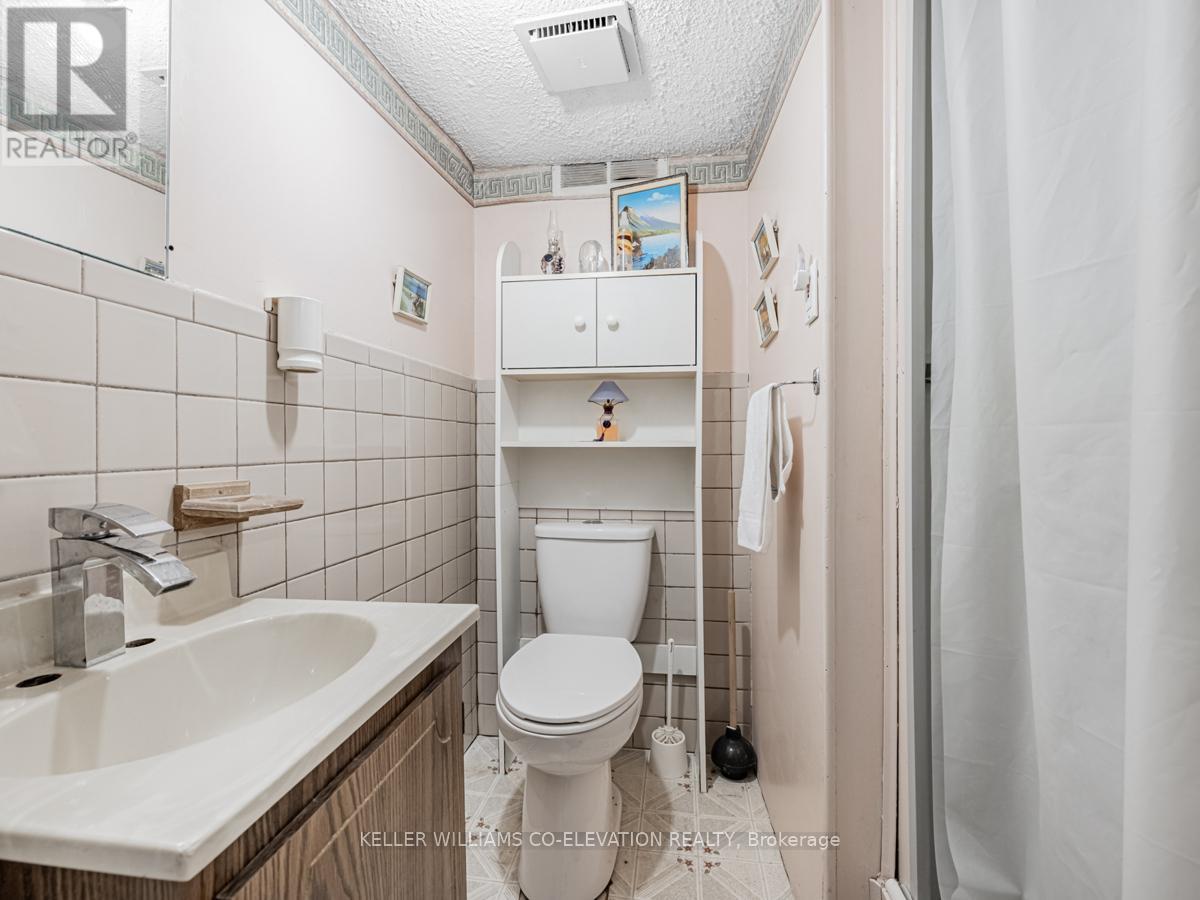 94 Archibald Street, Brampton, Ontario  L6X 1L9 - Photo 26 - W12550184