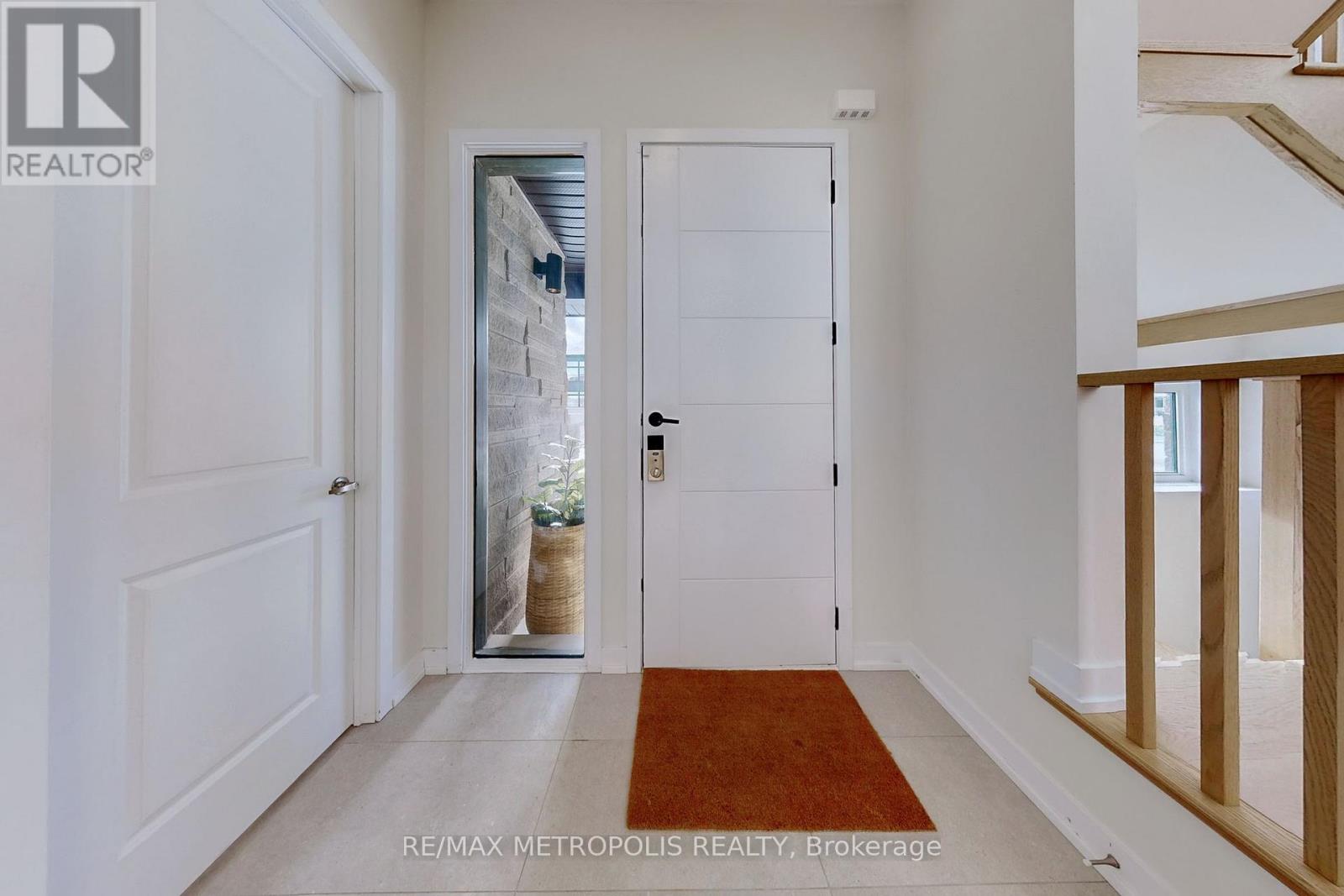 104 Stoneleigh Drive, Blue Mountains, Ontario  L9Y 0V1 - Photo 14 - X12992856