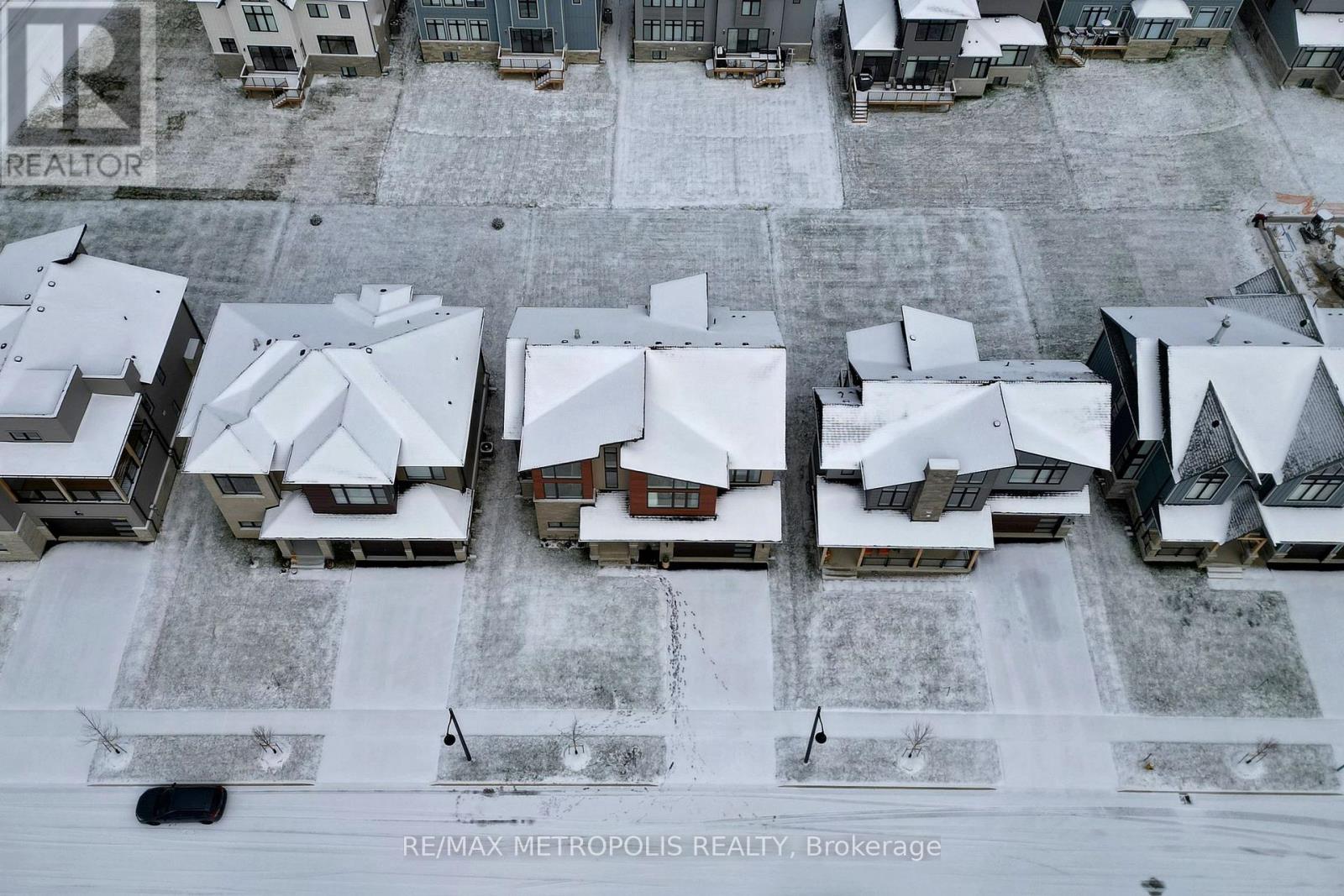 104 Stoneleigh Drive, Blue Mountains, Ontario  L9Y 0V1 - Photo 39 - X12992856