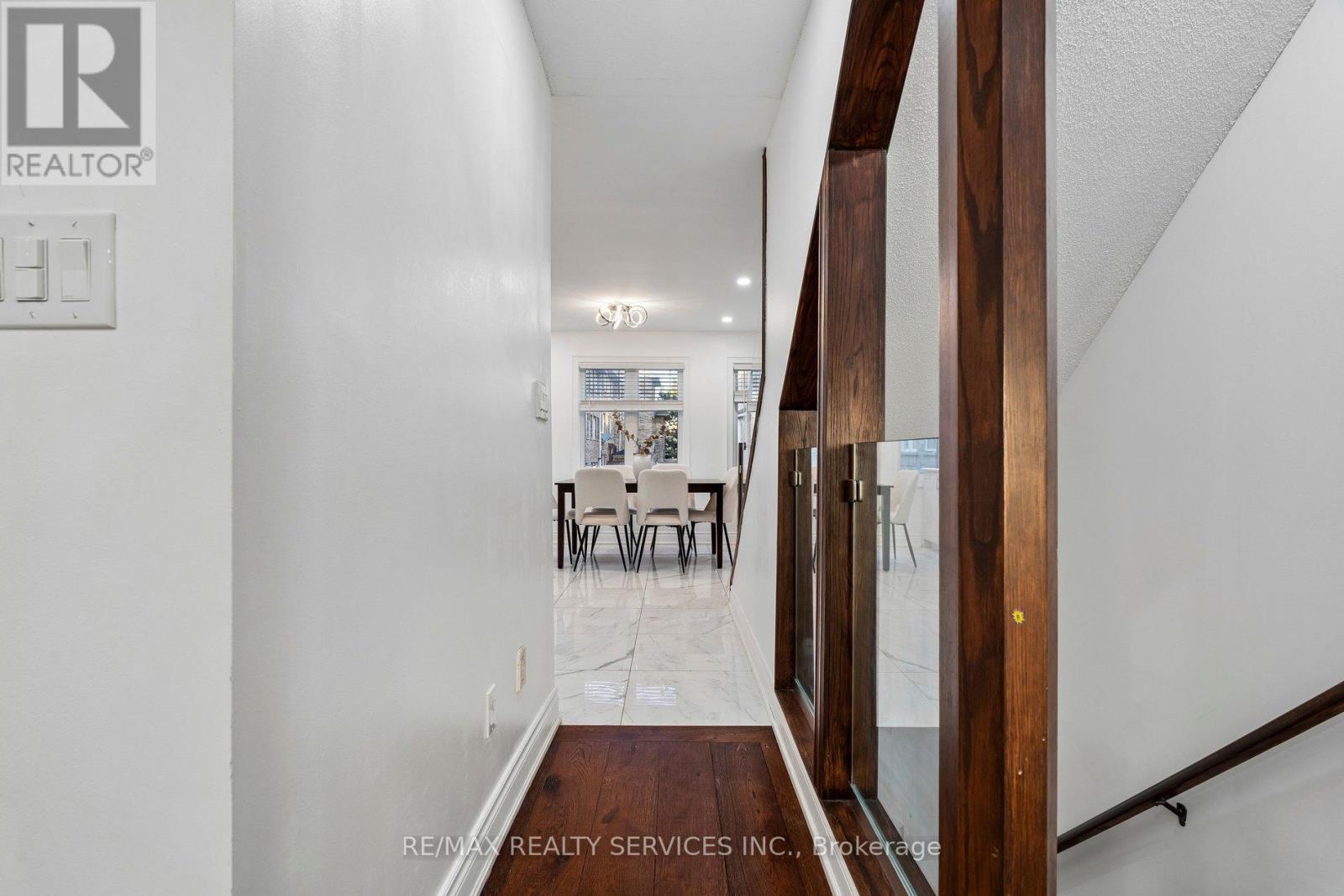 131 Charlton Settlement Avenue, Toronto, Ontario  M6M 5L5 - Photo 10 - W12992286