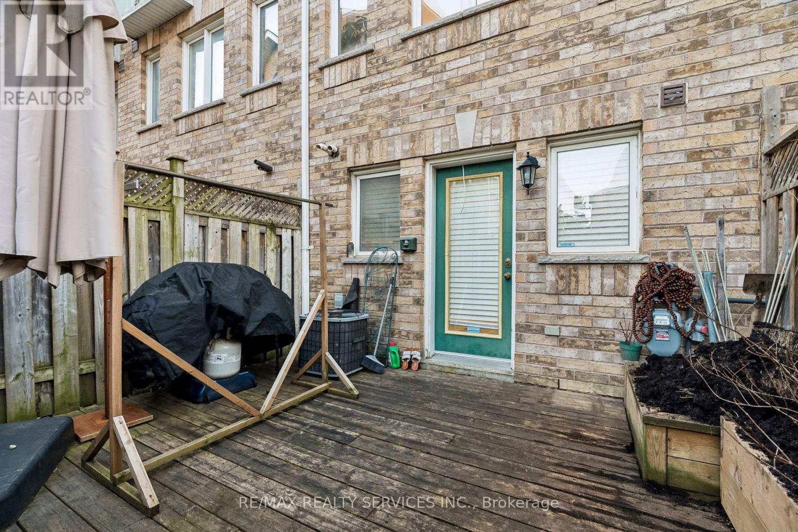 131 Charlton Settlement Avenue, Toronto, Ontario  M6M 5L5 - Photo 32 - W12992286