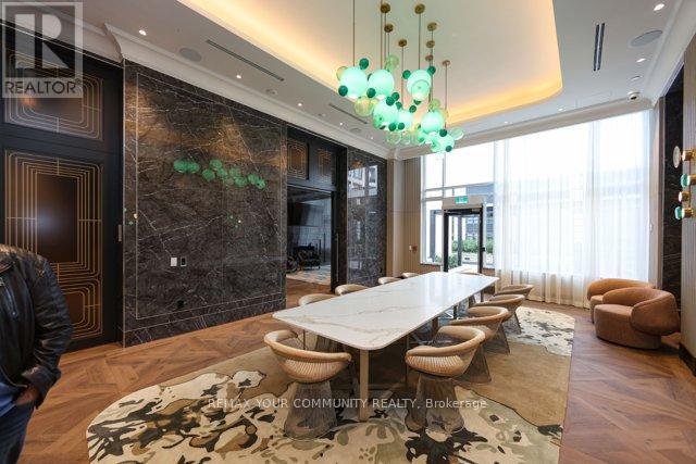 428 - 259 The Kingsway, Toronto, Ontario M9A 4B1 - Photo 8 - W12992888