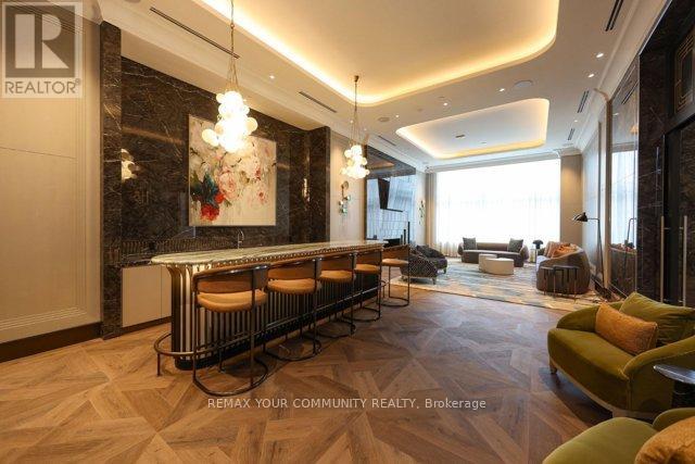 428 - 259 The Kingsway, Toronto, Ontario M9A 4B1 - Photo 11 - W12992888