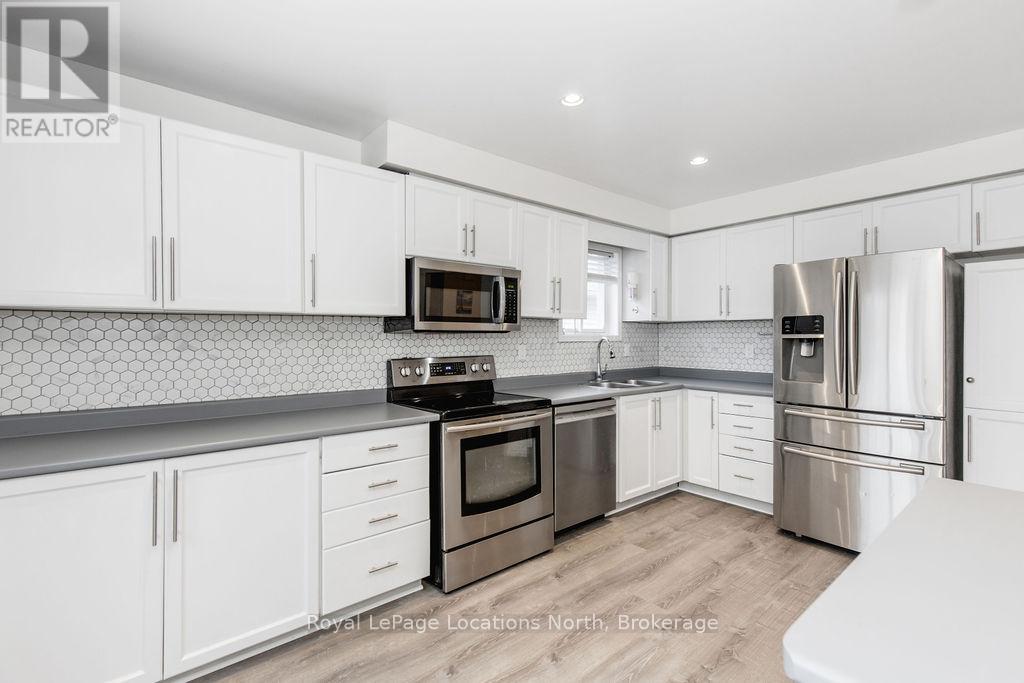 92 Glen Eton Road, Wasaga Beach, Ontario  L9Z 1E8 - Photo 10 - S12992956