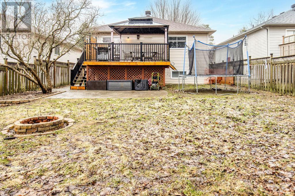 92 Glen Eton Road, Wasaga Beach, Ontario  L9Z 1E8 - Photo 25 - S12992956