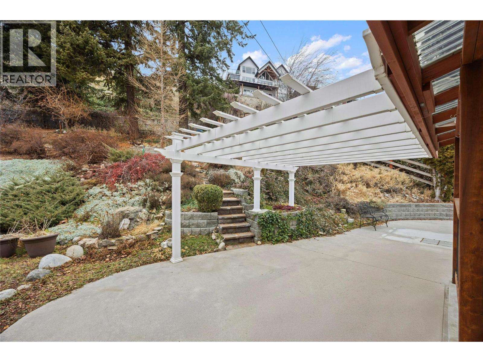 5882 Victoria Street, Peachland, British Columbia  V0X 1X4 - Photo 28 - 10383241