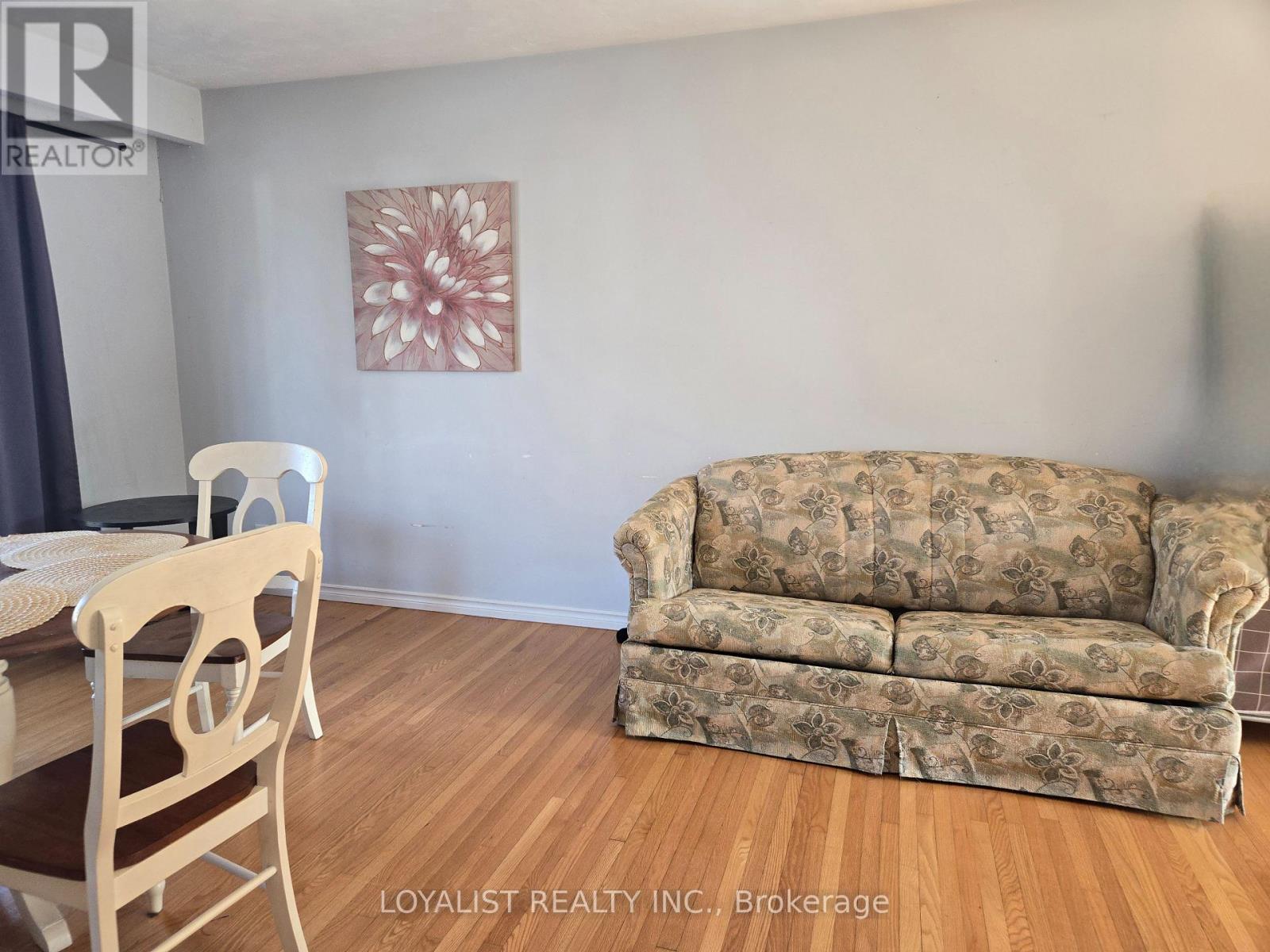 220 Parrott Drive, Belleville, Ontario  K8N 4N9 - Photo 3 - X12992916