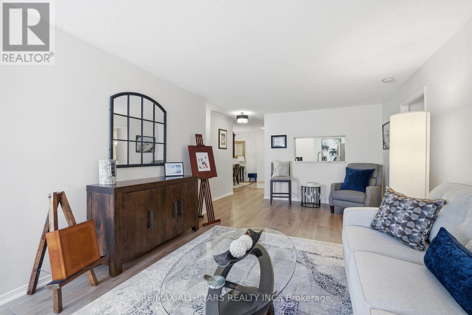 312 - 4 Heritage Way, Kawartha Lakes, Ontario  K9V 5Z2 - Photo 22 - X12993098