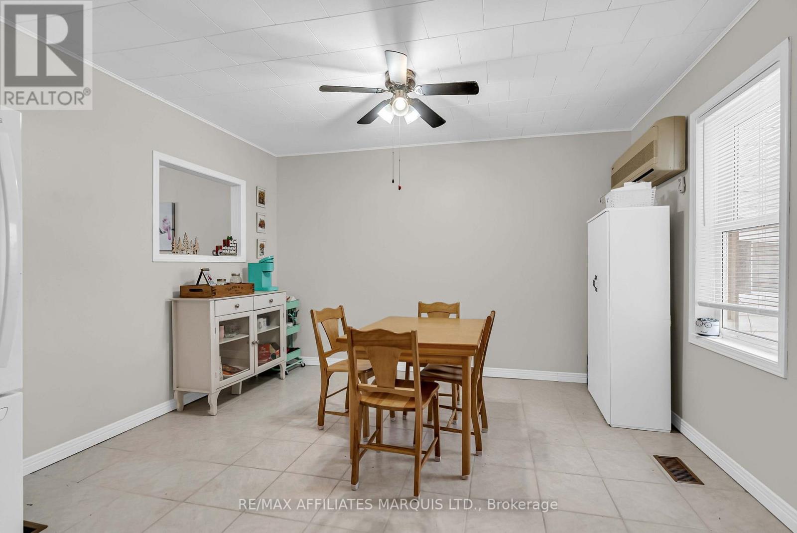 225 Alice Street, Cornwall, Ontario  K6H 4R8 - Photo 9 - X12992974