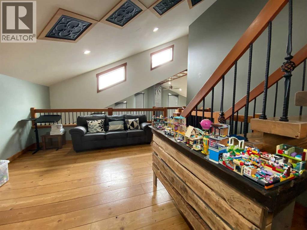 5302 19 Avenue, Coleman, Alberta  T0K 0E0 - Photo 28 - A2300949