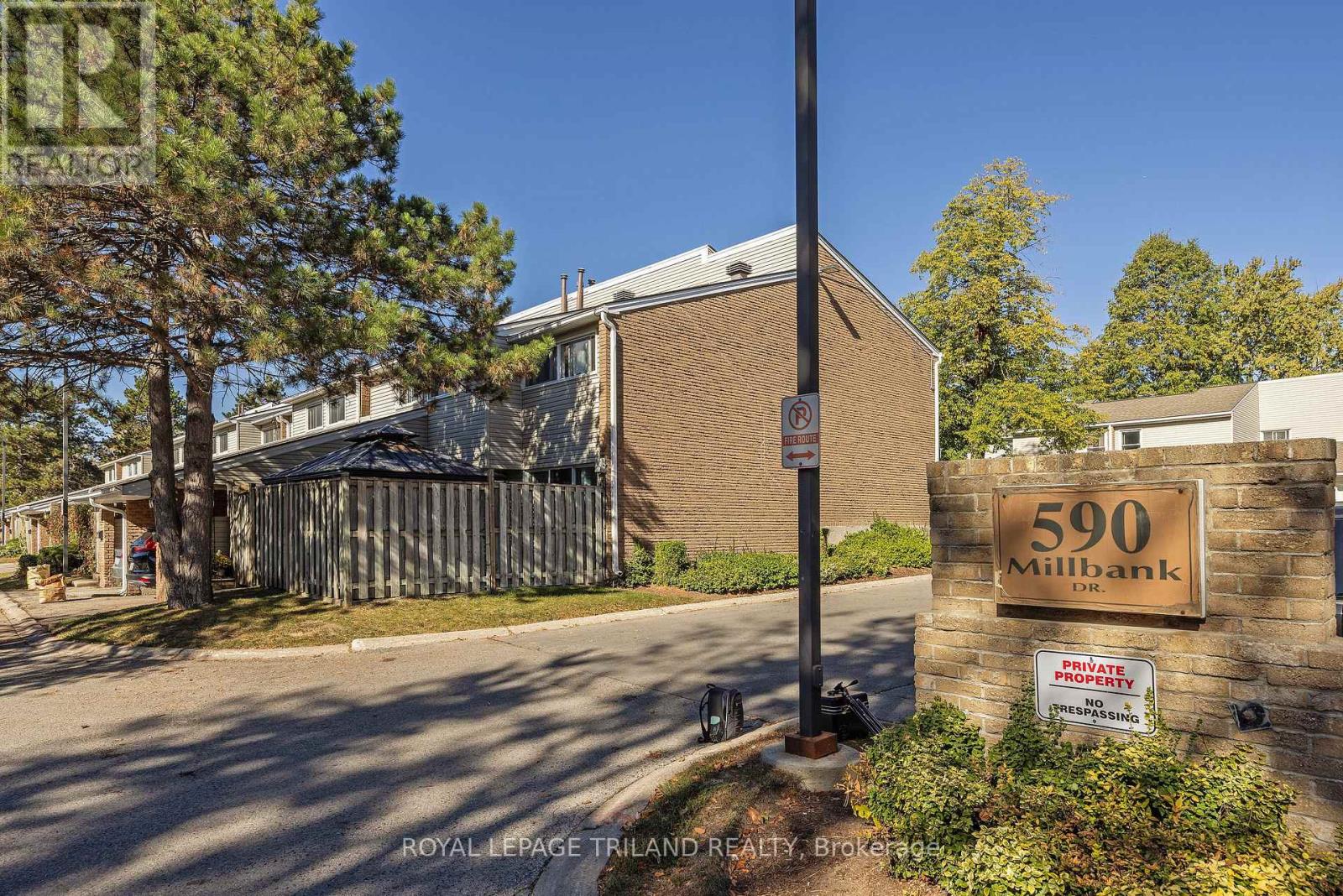 2 - 590 Millbank Drive, London South, Ontario N6E 2H2 - Photo 3 - X12992976