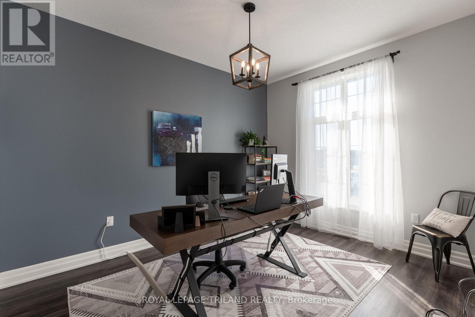 102 - 9861 Glendon Drive, Middlesex Centre, Ontario  N0L 1R0 - Photo 18 - X12993014