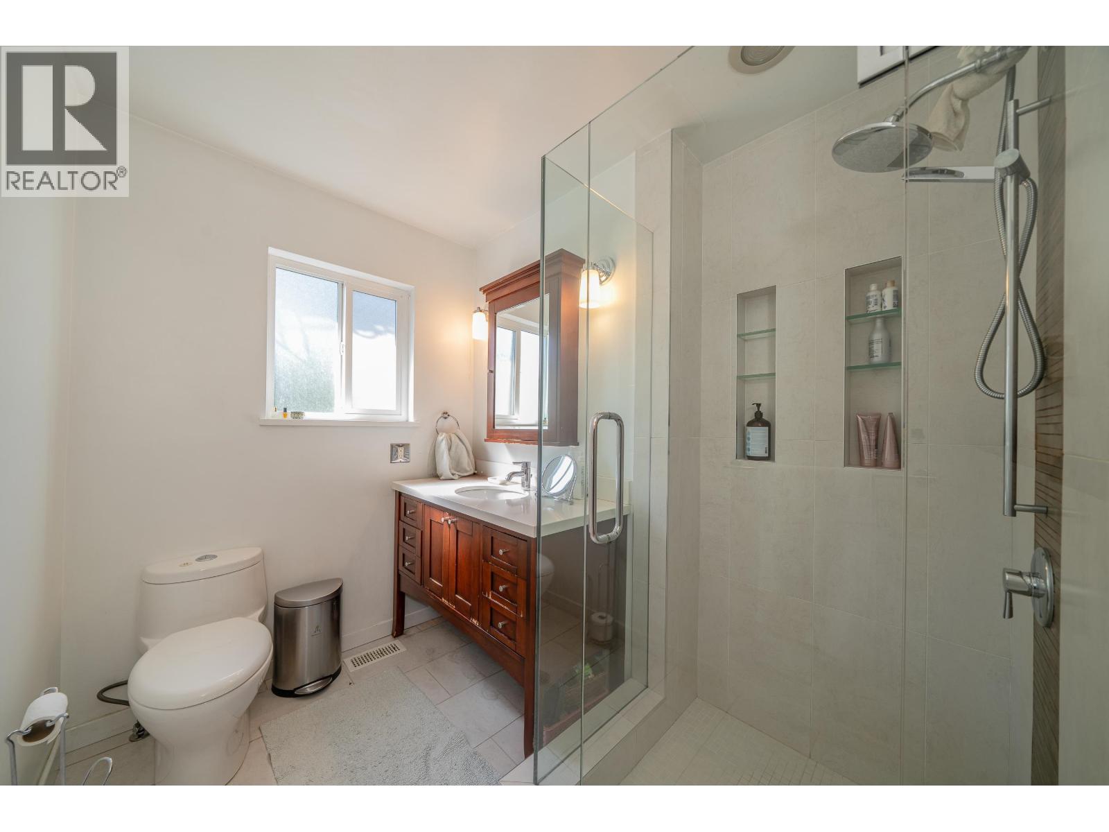 2244 W 32nd Avenue, Vancouver, British Columbia  V6L 2B2 - Photo 16 - R3108933