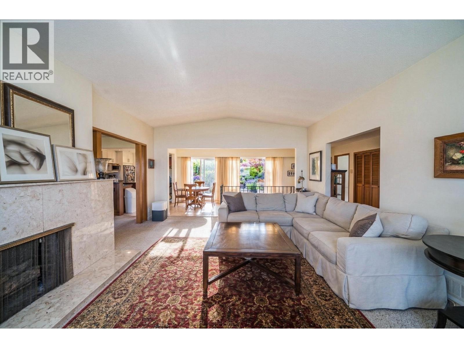 2244 W 32nd Avenue, Vancouver, British Columbia  V6L 2B2 - Photo 11 - R3108933