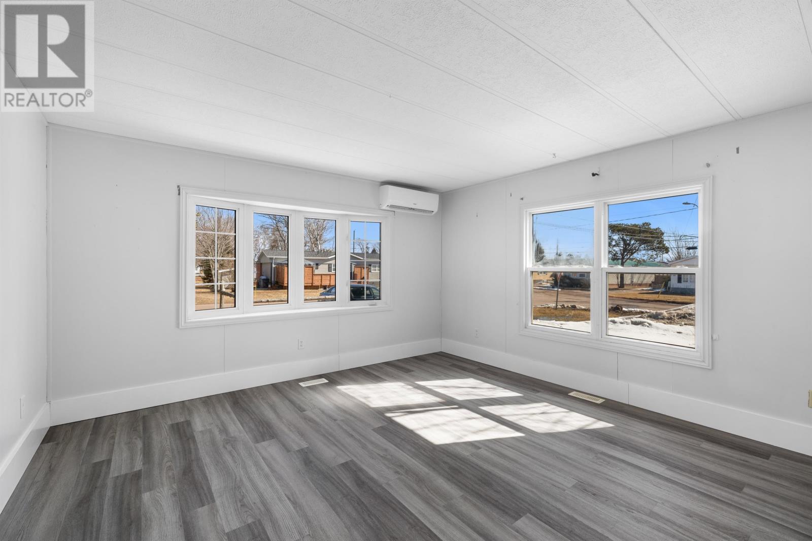 2 Dale Drive, Summerside, Prince Edward Island  C1N 4T5 - Photo 13 - 202607249