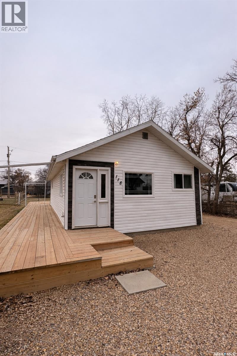 118 2nd STREET E, Lafleche, Saskatchewan