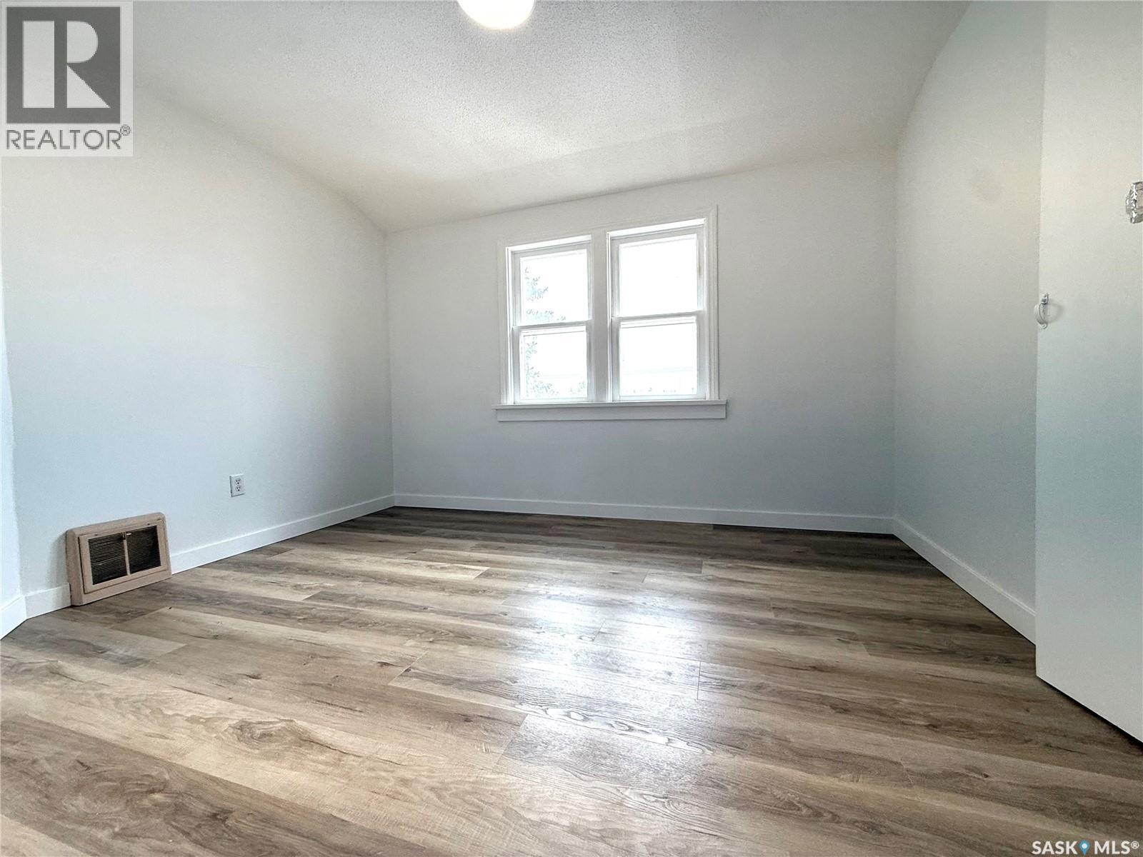 306 Gladstone Avenue S, Yorkton, Saskatchewan  S3N 3W3 - Photo 16 - SK032795